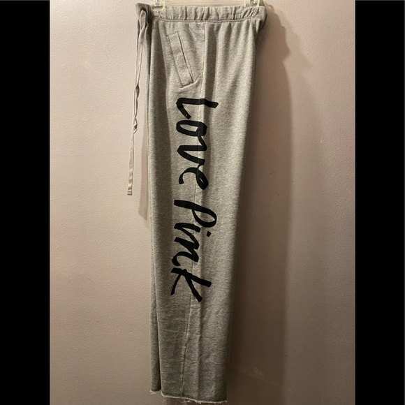 Pink Victoria’s Secret sweatsuit in Used Condition - Picture 4 of 11